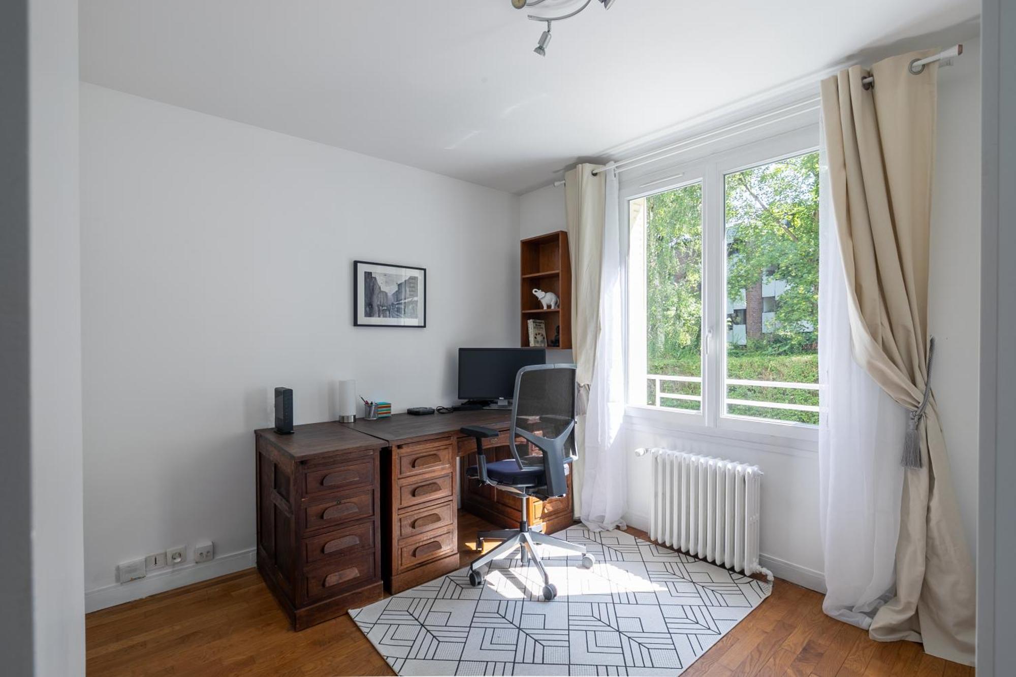 Le Chateaubriand - Calme, Balcon Et Parking Châtenay Exterior foto